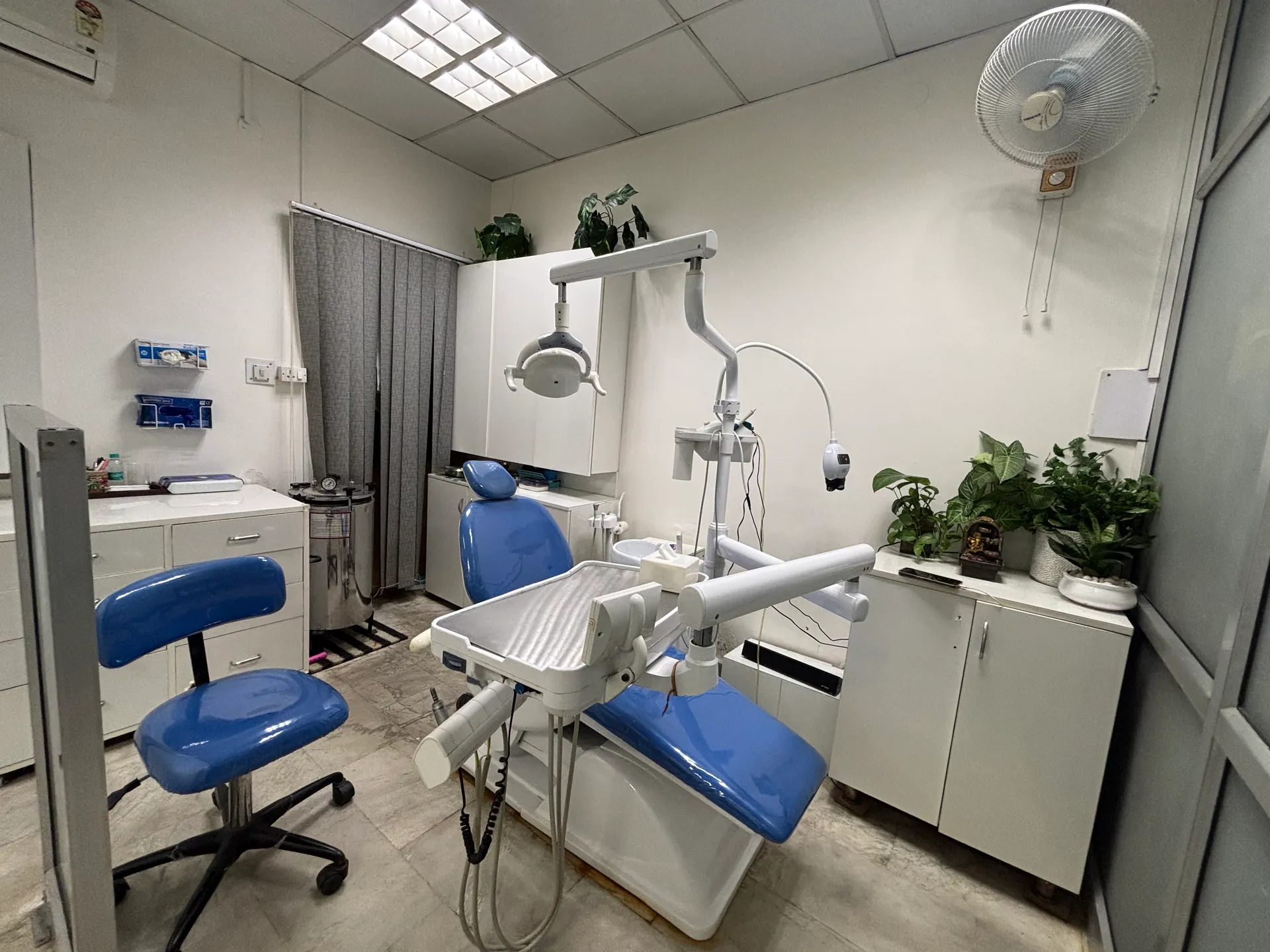 Modern dental clinic in Dehradun